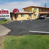 Classic Inn & Suites