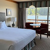 River House Inn, a Baymont by Wyndham
