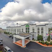 Wingate by Wyndham Erie