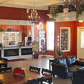 Depot Inn and Suites
