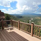 Crown Point Resort