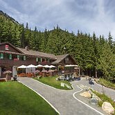 Crystal Mountain Hotels