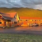 Glacier Basecamp Lodge