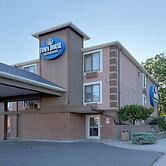 Town House Extended Stay Hotel Downtown
