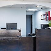 Country Hearth Inn & Suites