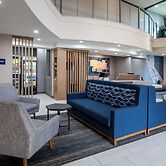 Holiday Inn Express & Suites Lathrop by IHG