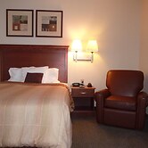 Candlewood Suites Fayetteville – University of Arkansas by IHG