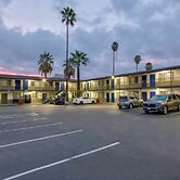 Studio 6 Suites – San Bernardino, CA