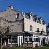 Great Trethew Manor Hotel & Restaurant