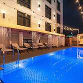 February Hotel The Signature Dongseongro