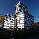 Skyline Plaza by Viridian Apartments