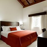 Shirley Retreat Hotel