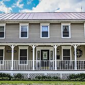 Changing Times Boutique Country Lodging