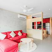 Condo in Nai Harn in ReLife 15-123-210