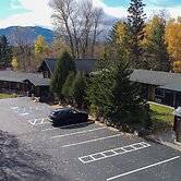 Adirondack Spruce Lodge