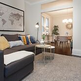 Applewood Suites - Danforth Avenue