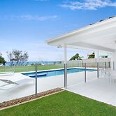 Sentosa at Tugun Beachfront Holiday Home