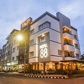 Hotel 88 Diponegoro Jember by WH