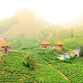 Moc Chau Arena Village