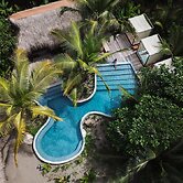 Isla Palenque Member of the Cayuga Collection