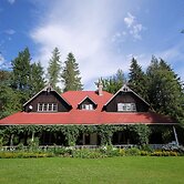 Wedgwood Manor and Glamping Retreat