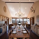 Turon Gates - Mountain Retreat