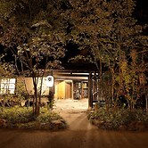 Gokuraku Onsen Takumi No Yado