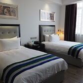 Atlantic Lumley Hotel