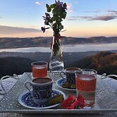 Ugurlubey Butik Dag Oteli