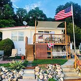 The Wellington Cottage