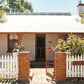 Bell's Cottage Collective