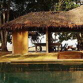 Melina's Beach Front Bungalow