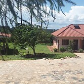 Nakoosi Eco Lodge & Backpackers