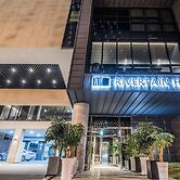 Rivertain Hotel
