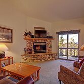 127 Lookout Ridge 2 Bedroom Townhouse by RedAwning