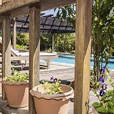 Romduol Island Chalet