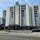 Vittoria Hotel and Suites