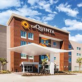 La Quinta Inn & Suites by Wyndham Baton Rouge - Port Allen