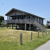 Exhale 3 Bedroom Cottage by RedAwning