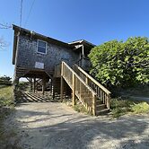 Time / Tide 4 Bedroom Cottage by RedAwning