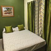 Woodbrook on the Avenue