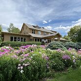 Peters Sunset Beach Resort