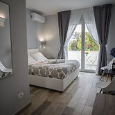 B&B Sorahnia Design House