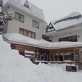 Hakuba Cortina Backpackers - Hostel