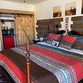 Dusty Boots Motel