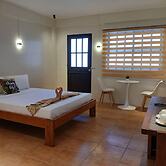 Feliness Resort Boracay