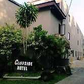 Cliffside View Hotel