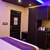 Dolphin Chocolate Inn