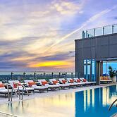 Hotel X Toronto, a Destination by Hyatt Hotel