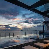 Admiral Hotel Manila - MGallery Collection